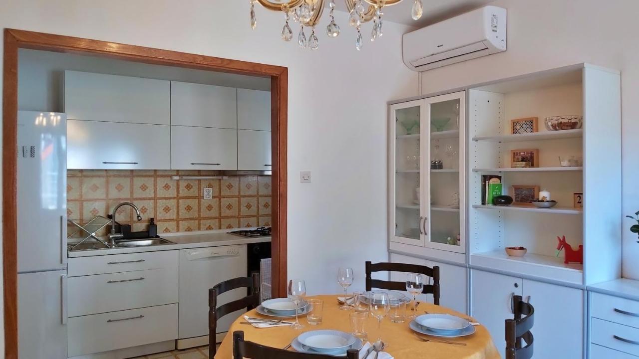 Apartment Juta Mimice Exteriér fotografie